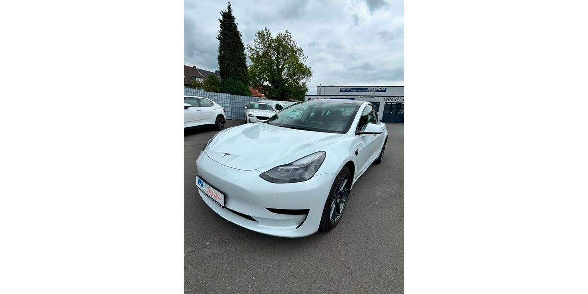 Tesla Model 3 110.000 km 24.800 &euro; Bochum 44803