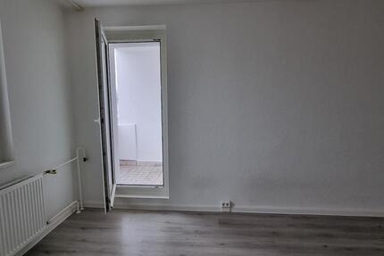 Zeit zum Toben, Lachen, Spielen-Ihre neue Familienwohnung mit Balkon + 2 NKM frei* zimmer