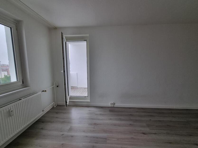 Zeit zum Toben, Lachen, Spielen-Ihre neue Familienwohnung mit Balkon + 2 NKM frei* zimmer