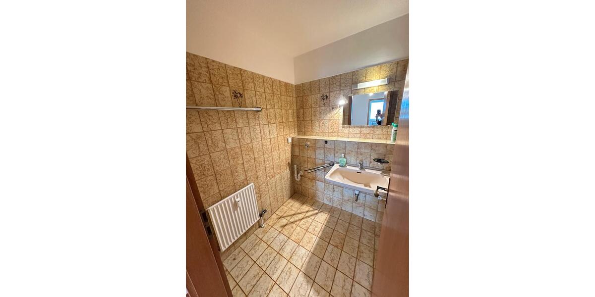 Etagenwohnung Pocking - 2 Zimmer, 64 m&sup2;, 800&euro; | Angebot:26226871