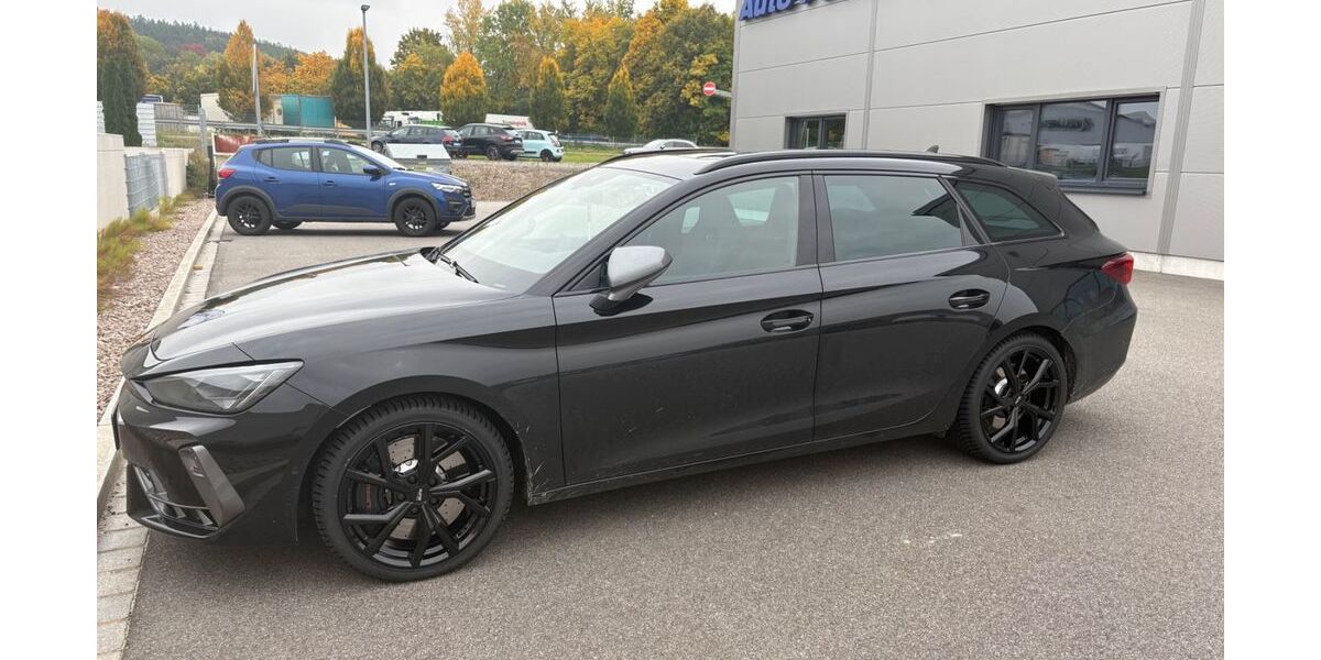 Cupra Leon 17.000 km 38.590 &euro; Maxhütte-Haidhof 93142