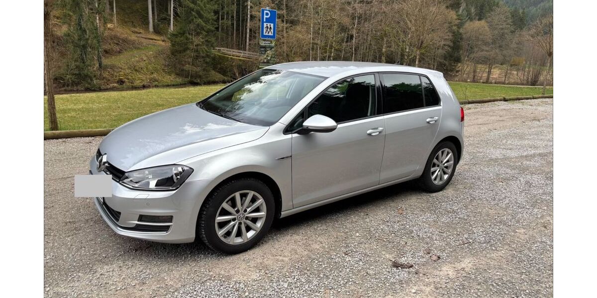 VW Golf 143.000 km 9.500 &euro; Bad Teinach Zavelstein 75385