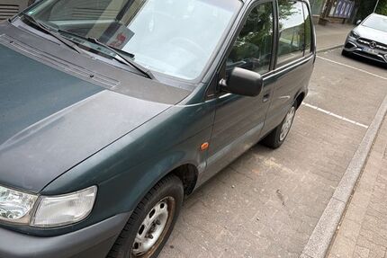 Mitsubishi Space Runner 213.740 km 1.999 &euro; Wörth am Rhein 76744