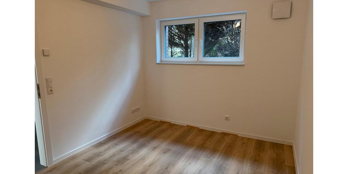 Erdgeschoßwohnung Schortens - 3 Zimmer, 95 m&sup2;, 1.200&euro; | Angebot:26300768