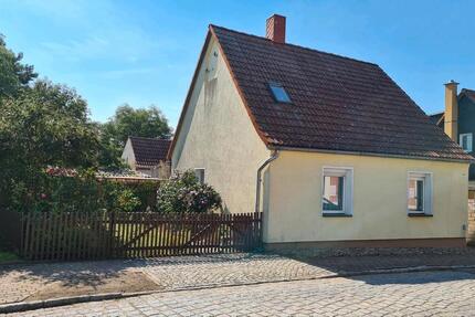 Haus Tangerhütte - 6 Zimmer, 95 m&sup2;, 41.000&euro; | Angebot:25047587