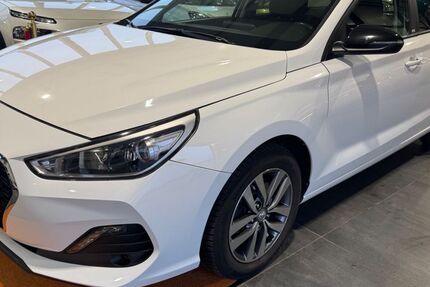 Hyundai i30 104.000 km 11.490 &euro; Ludwigshafen am Rhein 67059