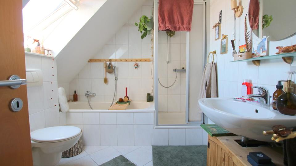 Dachgeschoßwohnung Edewecht - 2 Zimmer, 56 m&sup2;, 525&euro; | Angebot:26676424