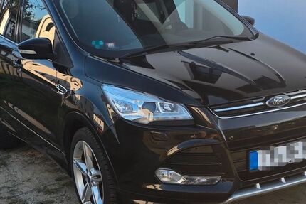 Ford Kuga 160.000 km 12.950 &euro; Zossen 15806