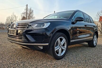 VW Touareg 158.386 km 18.400 &euro; Dresden 01328