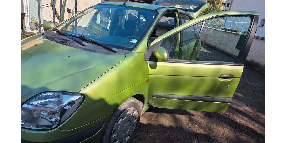 Renault Scenic 215.000 km 1.100 &euro; Lennestadt 57368
