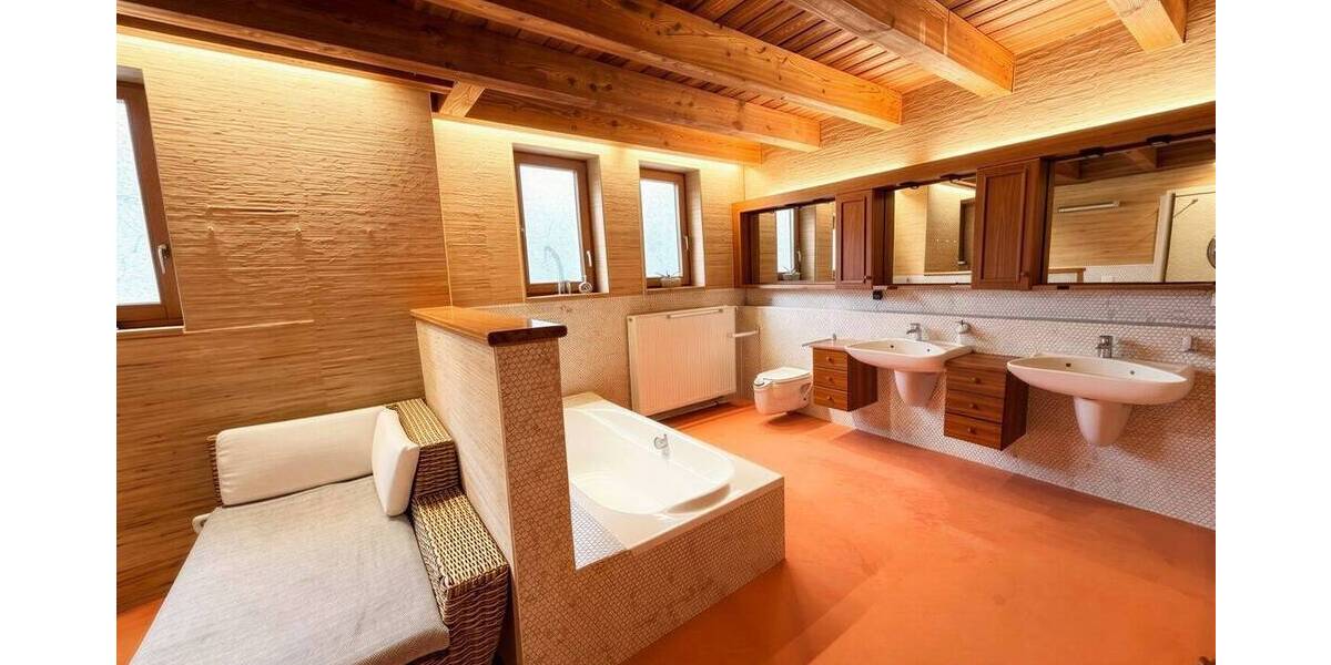 Einfamilienhaus Donauwörth Zirgesheim - 8 Zimmer, 365 m&sup2;, 984.000&euro; | Angebot:26751392