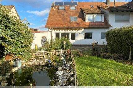 In Schnaittach daheim! Geräumige Doppelhaushälfte mit Gartenparadies und Garage in Schnaittach 7 zimmer