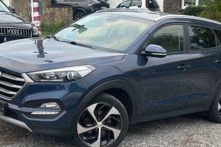 Hyundai TUCSON 115.000 km 13.999 € Mechernich 53894