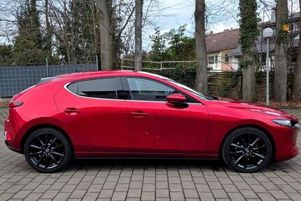 Mazda 3 55.000 km 17.600 &euro; Frankfurt am Main 60599