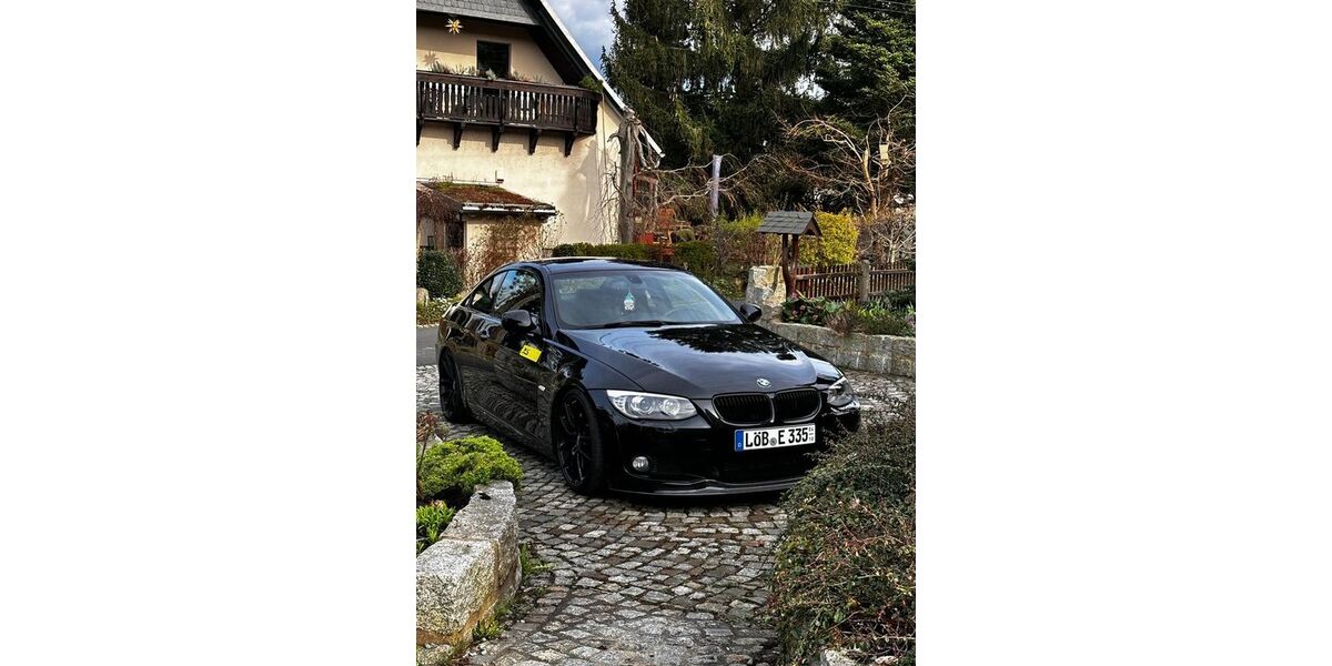 BMW 335 104.500 km 22.900 &euro; Zittau 02763