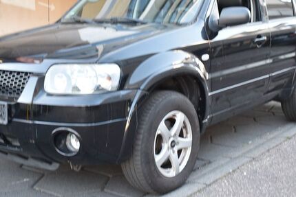 Ford Maverick 136.700 km 4.999 € Fellbach bei Stuttgart 70736