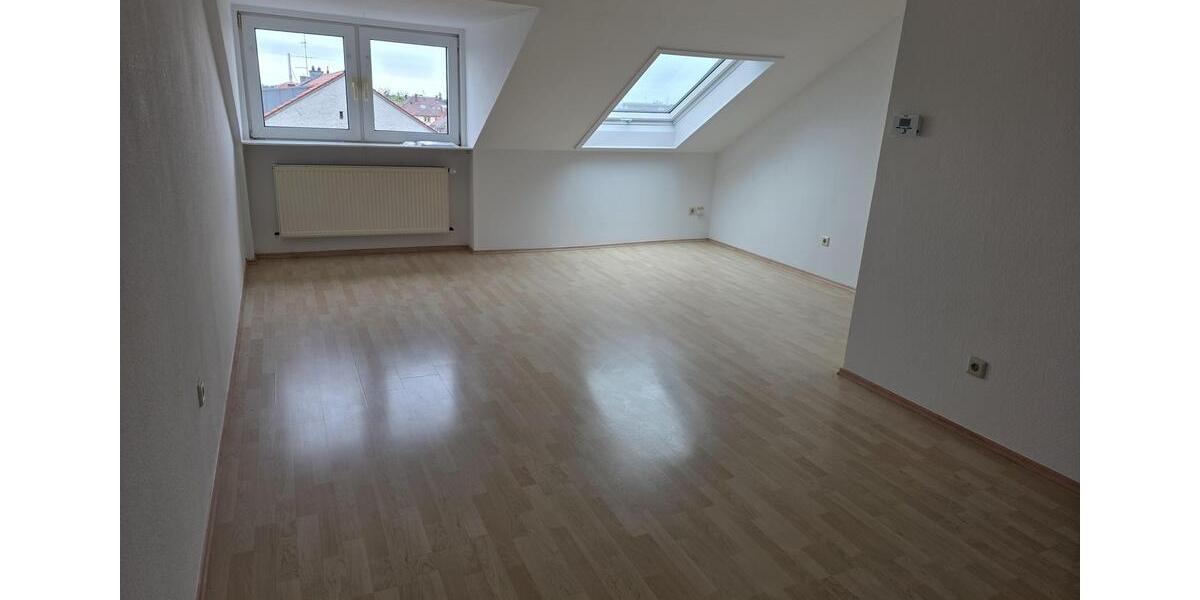 Dachgeschoßwohnung Landau in der Pfalz - 3 Zimmer, 65 m&sup2;, 630&euro; | Angebot:26448768