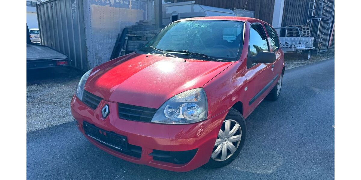 Renault Clio 137.100 km 2.450 &euro; Heiningen 73092