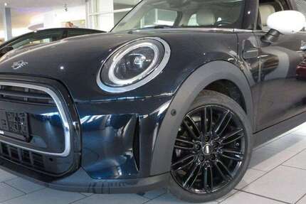 Mini Cooper 90.770 km 17.650 &euro; Schöningen 38364
