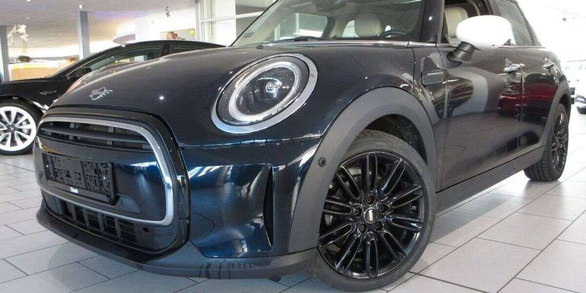 Mini Cooper 90.770 km 17.650 &euro; Schöningen 38364