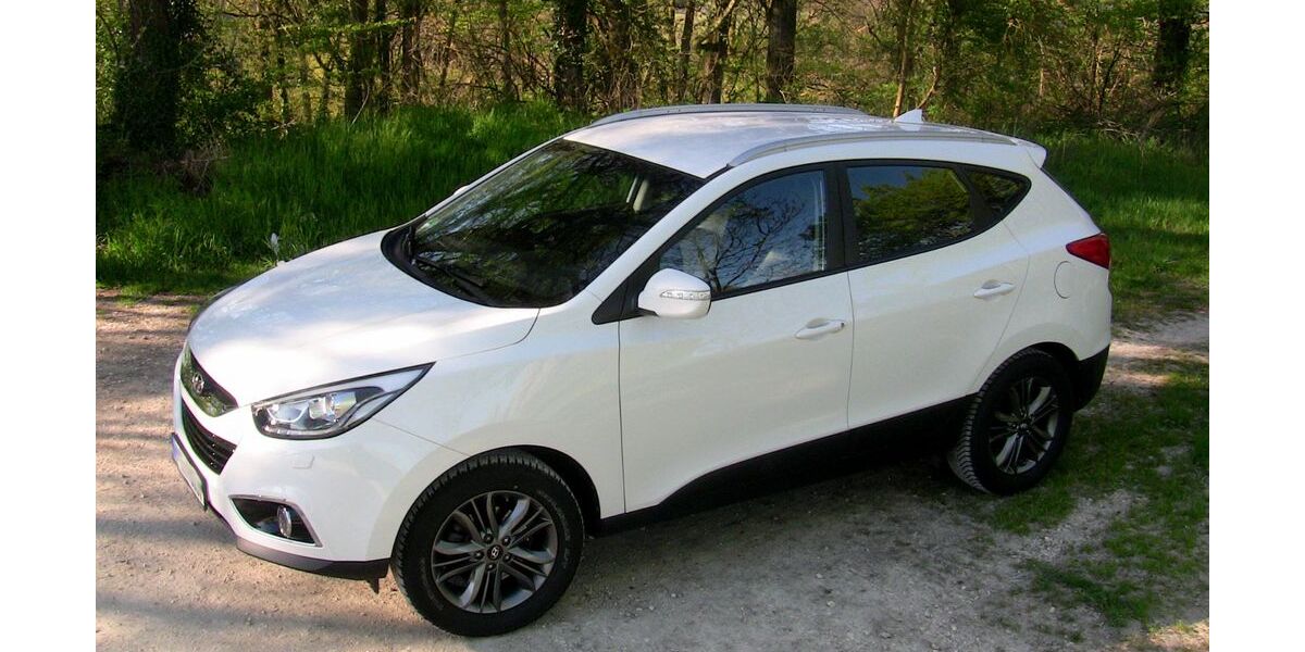 Hyundai TUCSON 119.500 km 10.800 &euro; Durlangen 73568