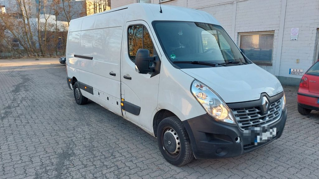 Renault Master 218.000 km 8.900 &euro; Berlin 13599