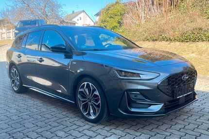 Ford Focus 13.450 km 23.950 &euro; Fichtelberg 95686