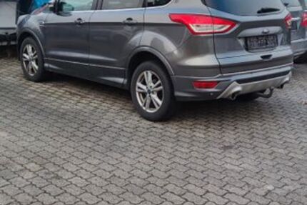 Ford Kuga 240.000 km 5.500 &euro; Großkarolinenfeld 83109