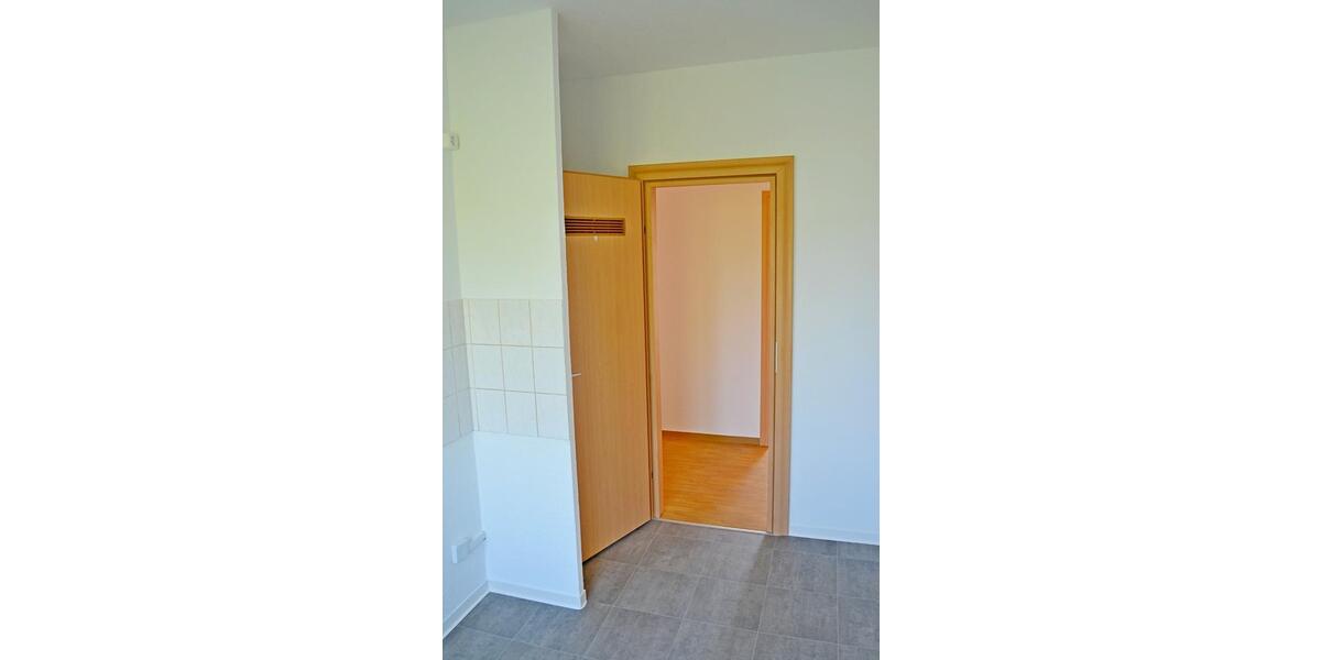 Etagenwohnung Sangerhausen - 4 Zimmer, 72 m&sup2;, 417&euro; | Angebot:26381085