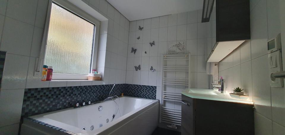 Einfamilienhaus Küps - 7 Zimmer, 190 m&sup2;, 380.000&euro; | Angebot:27021905