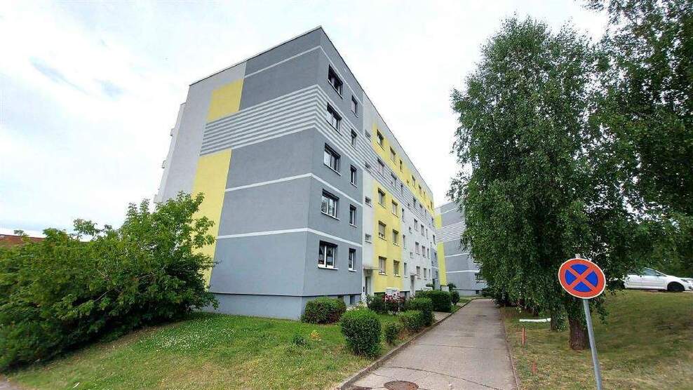 Attraktive neu renovierte 2-Raum-Wohnung in Teutschenthal 2 zimmer