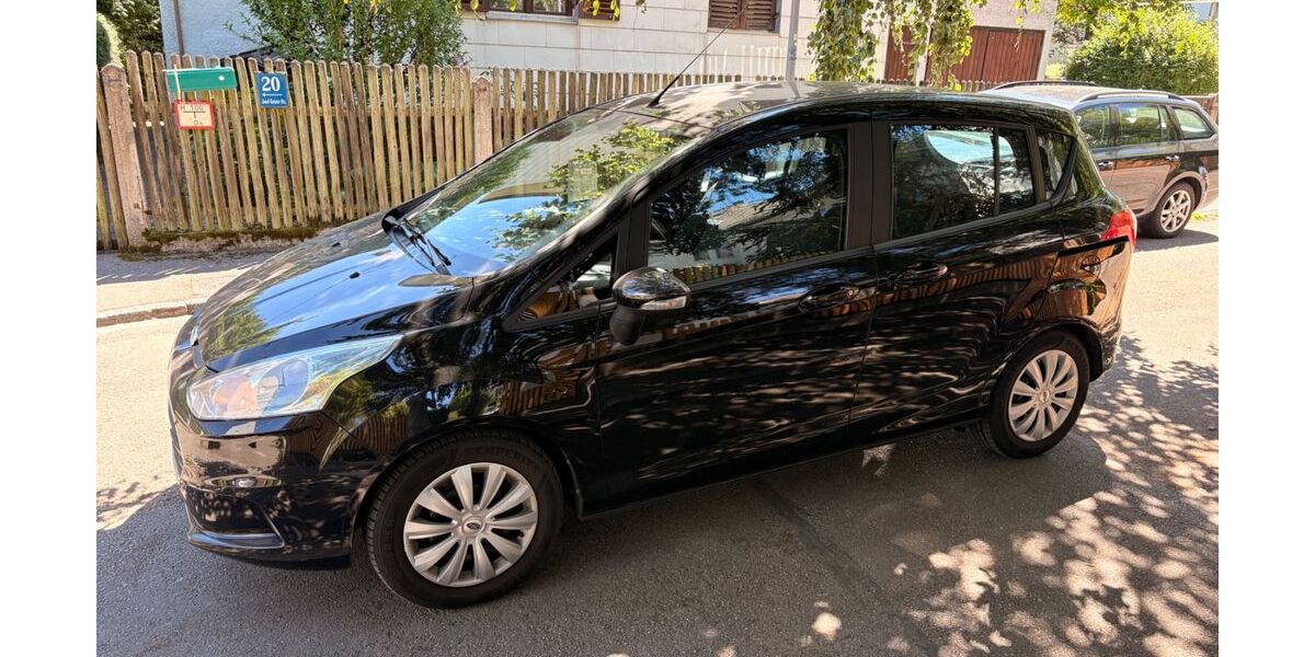 Ford B-Max 121.000 km 4.200 &euro; München 81241