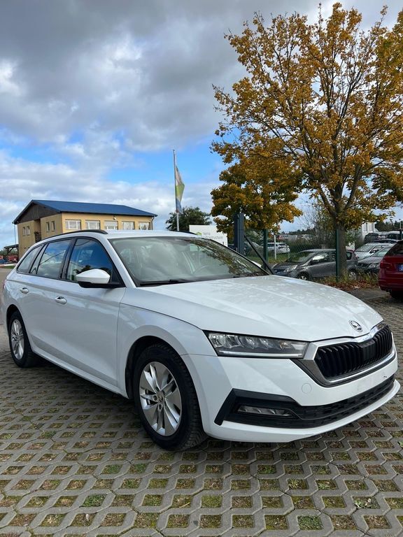 Skoda Octavia 184.000 km 13.500 € Mittenwalde 15749
