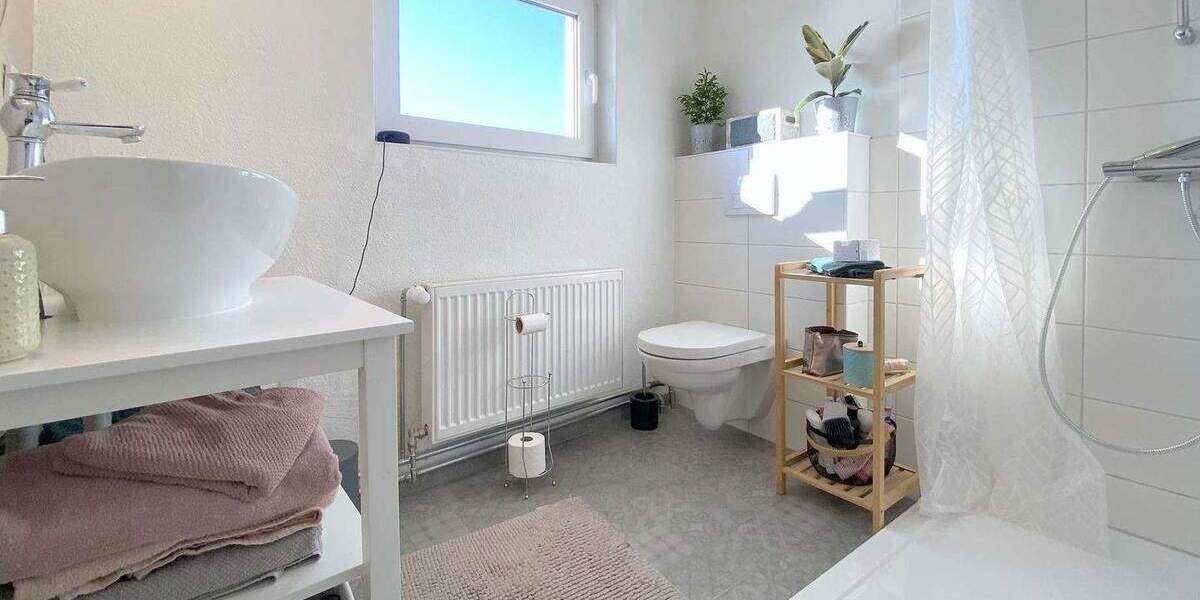 Einfamilienhaus Ruppichteroth Mittelsaurenbach - 6 Zimmer, 183 m&sup2;, 360.000&euro; | Angebot:24825467