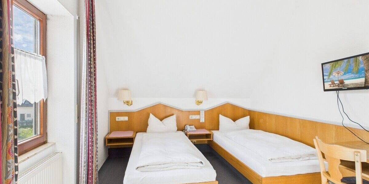 Gewerbeobjekt Nordheim am Main - 2 Zimmer, 970.000&euro; | Angebot:24035463
