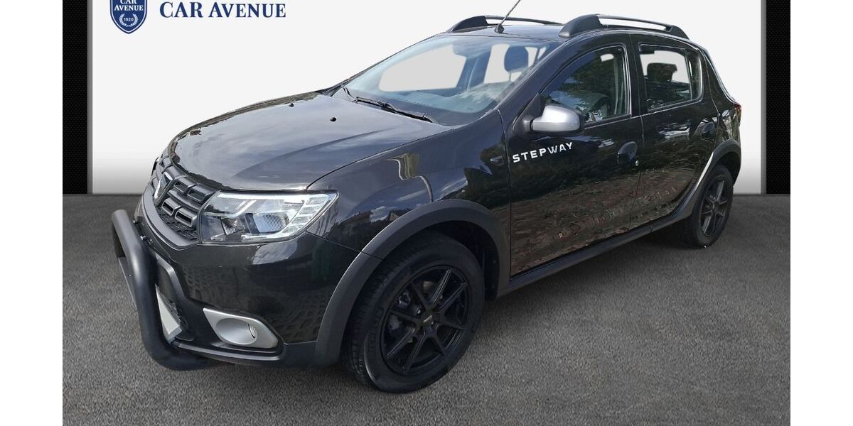 Dacia Sandero 32.890 km 11.490 &euro; Saarbrücken 66115