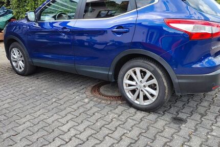Nissan Qashqai 65.000 km 9.700 &euro; Usingen 61250