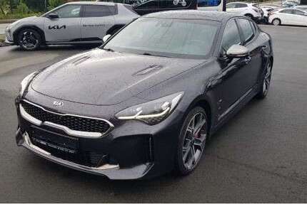 Kia Stinger 67.000 km 30.990 € Bruchertseifen 57539