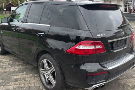 Mercedes-Benz ML 63 AMG 105.000 km 35.500 &euro; Liebenau-Ostheim 34396