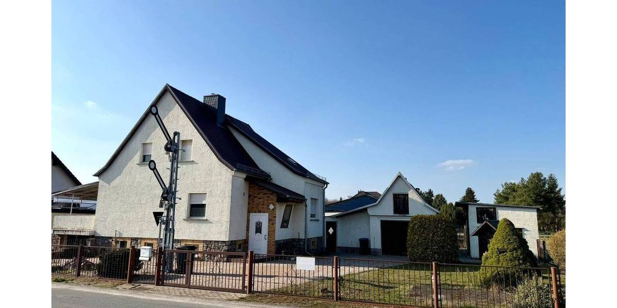 Einfamilienhaus Annaburg - 5 Zimmer, 110 m&sup2;, 160.000&euro; | Angebot:25666349