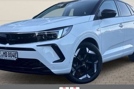 Opel Grandland (X) 17.000 km 31.990 &euro; Dorsten 46282