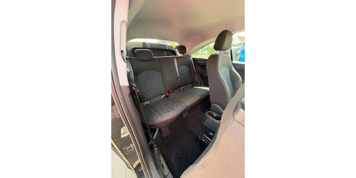 Opel Corsa 86.000 km 9.700 &euro; Zossen 15806