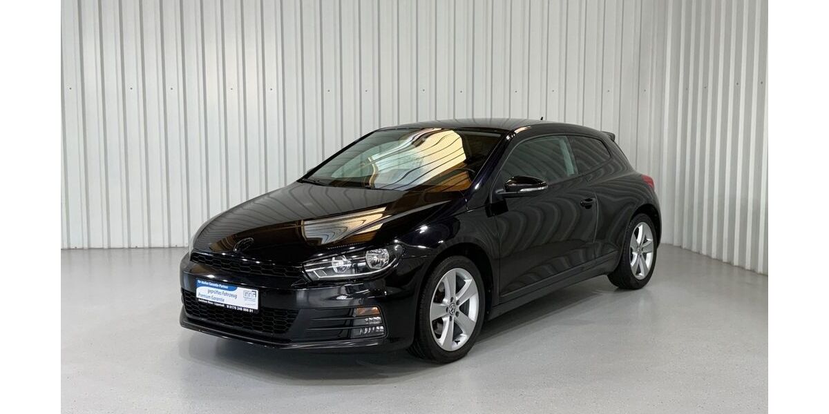 VW Scirocco 141.000 km 12.450 &euro; Lippstadt 59555