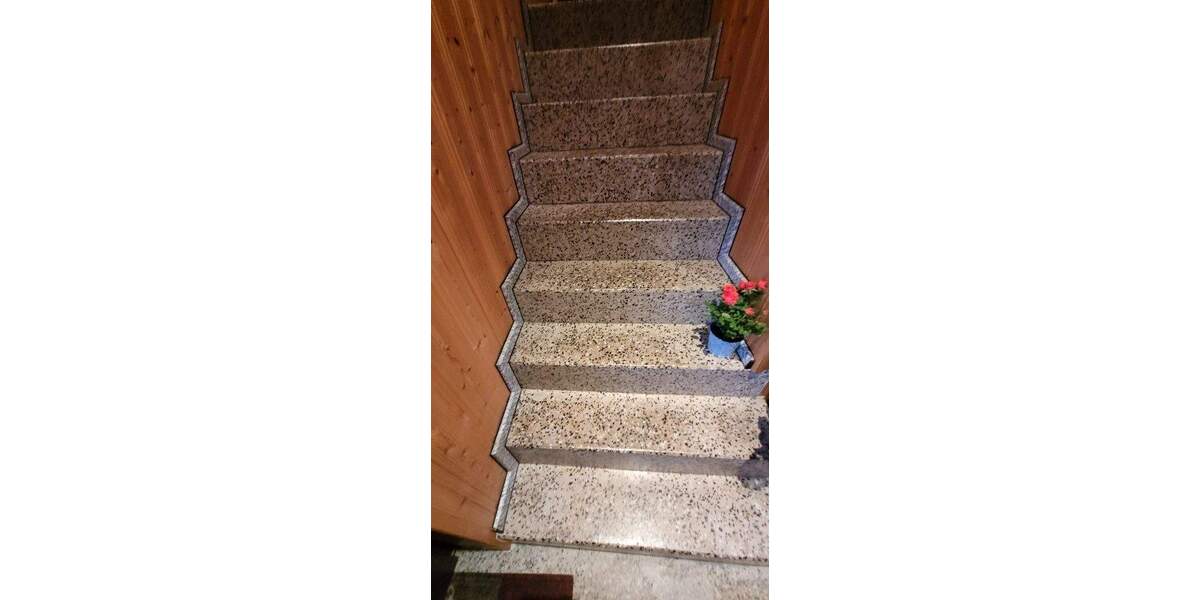 Mehrfamilienhaus, Wohnhaus Falkenstein - 3 Zimmer, 85 m&sup2;, 69.900&euro; | Angebot:25662148