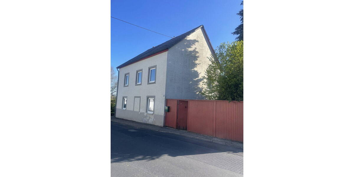 Einfamilienhaus Üxheim/Flesten Flesten - 4 Zimmer, 195 m&sup2;, 250.000&euro; | Angebot:26358798