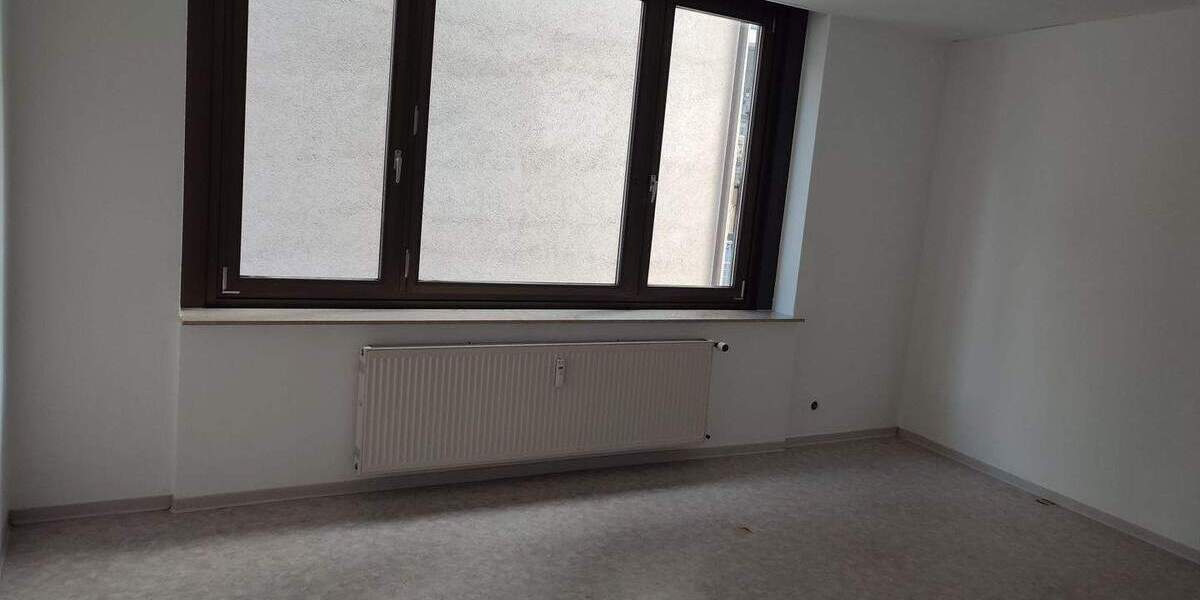 Etagenwohnung Bad Wildbad - 3 Zimmer, 104 m&sup2;, 175.000&euro; | Angebot:25097163