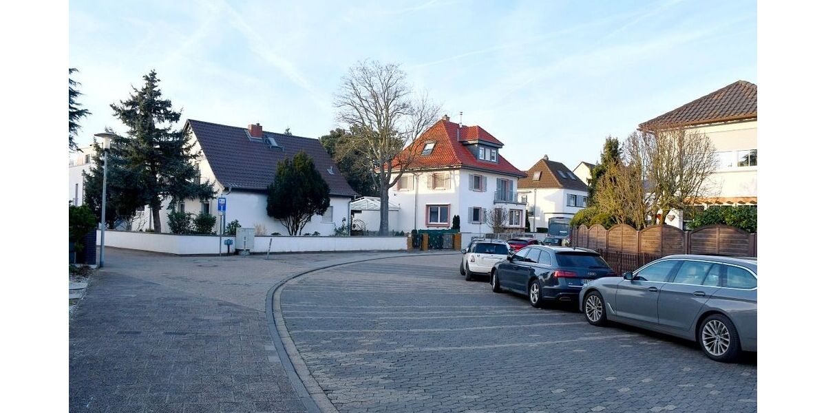 Attraktives großzügiges Zweifamilienhaus im Bauhausstil in Darmstadt-Arheilgen - Zweifamilienhaus Darmstadt-Arheilgen Darmstadt/Vororte | Angebot:25099546