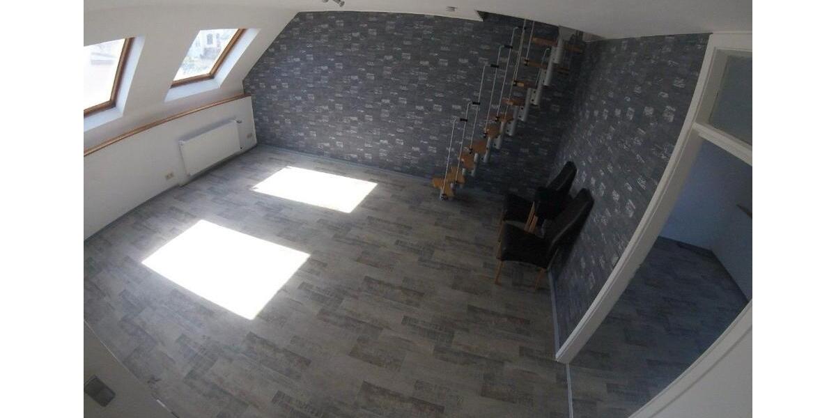 Helle 2 ZKB Wohnung in Fremersdorf 2 zimmer