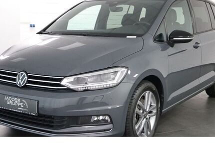 VW Touran 21.524 km 35.880 € Geilenkirchen 52511