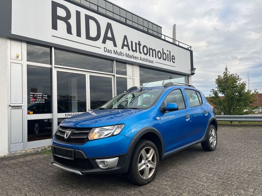 Dacia Sandero 94.000 km 6.900 € Stromberg - Warmsroth 55442